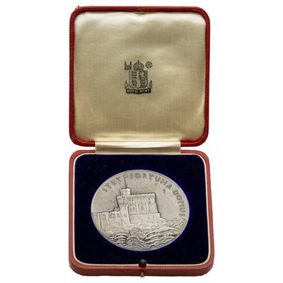 SOLD Great Britain 1935 King George V and Queen Mary Silver Jubilee Medal In Original Box